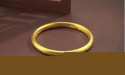 水贝古法手镯今天金价_水贝收黄金的价格高吗