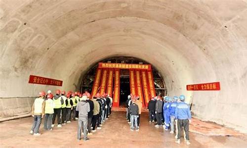 武义温泉隧道加油站油价多少钱_武义温泉隧道加油站油价