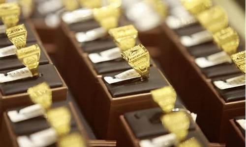国际金价下跌对品牌的_国际金价下跌对品牌的影响大吗