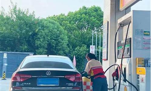 淮南今天油价多少_淮南今天油价多少钱
