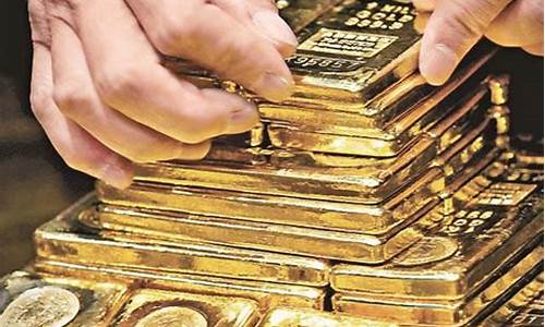 国际金价每天都有变动_国际金价每天都会涨跌吗