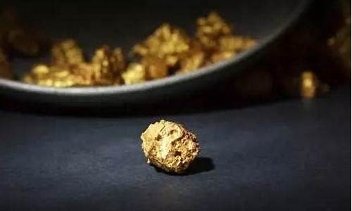 金价跳动谁在控制_金价变动原因